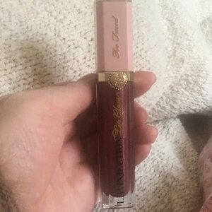 Too Faced Lip Injection Gloss “ HOT LOVE “ rare ! in Shimmering Berry